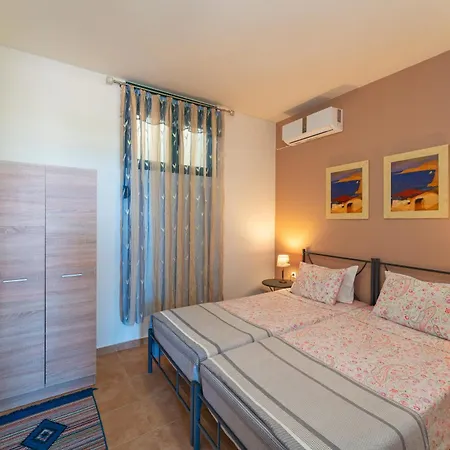 Mare Blu 1 On The * Jenádi